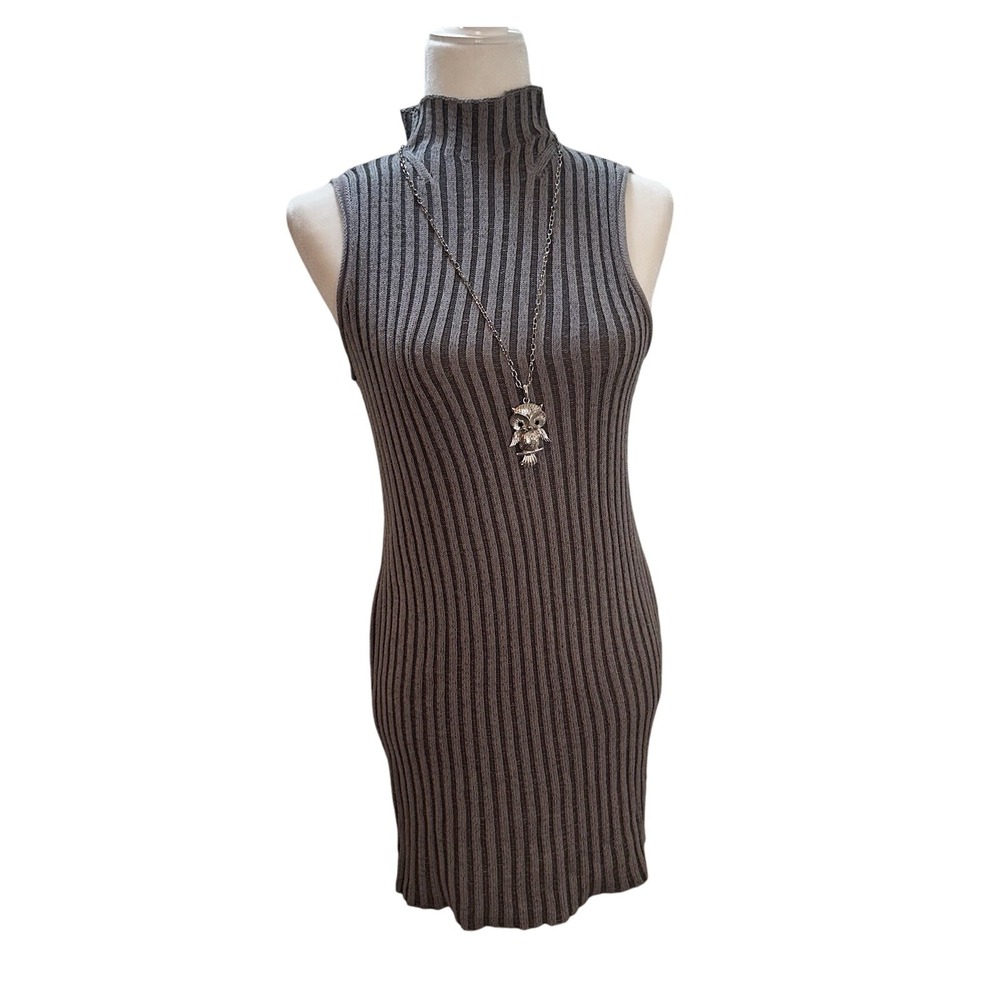 Rock & Republic Sweater Dress Sz M Ribbed Turtle Neck Sleeveless Mini Gray